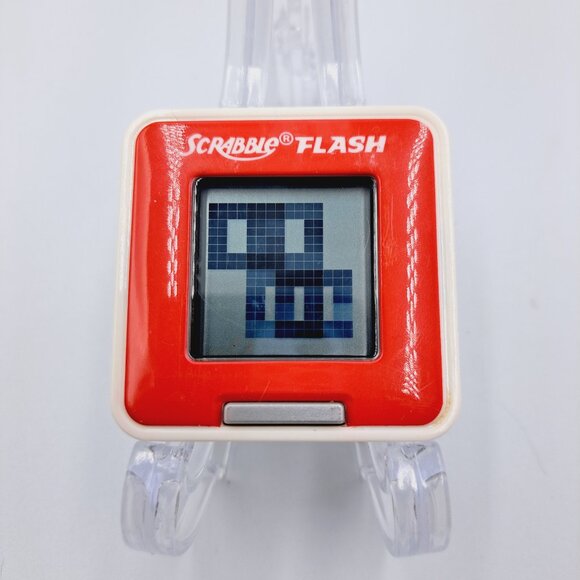 Hasbro Electronic Scrabble Flash Handheld Family Game - Picture 6 of 13